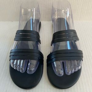 TKEES Women's Casual Allegra Sandal in Sable Black Strappy Flip Flop Size 8